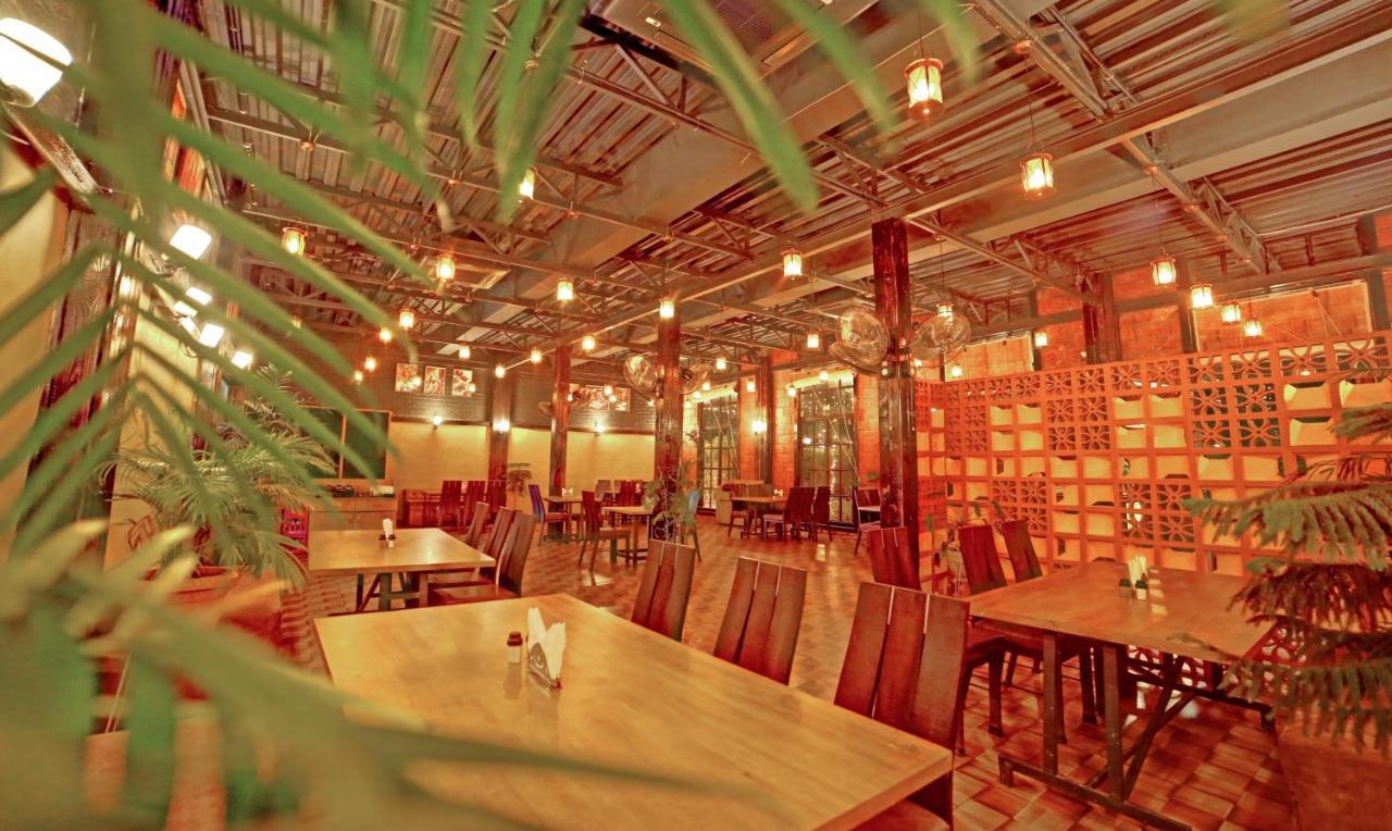 Treebo Trend Hotel Wildernest Zoological Park Nagpur Exterior photo